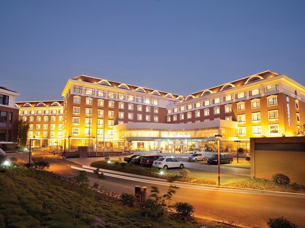 Zhanshan Garden Hotel 青島市 エクステリア 写真